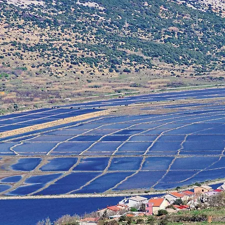 Nice In Pag With Wi-fi